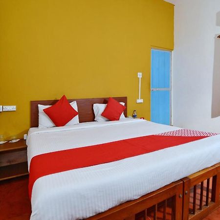 Oyo 10174 Kanta Guest House Baga Exterior foto