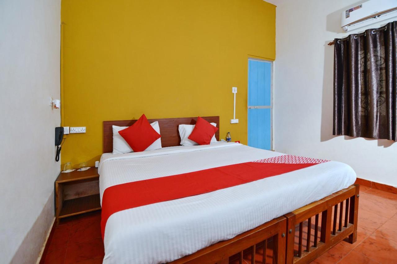 Oyo 10174 Kanta Guest House Baga Exterior foto