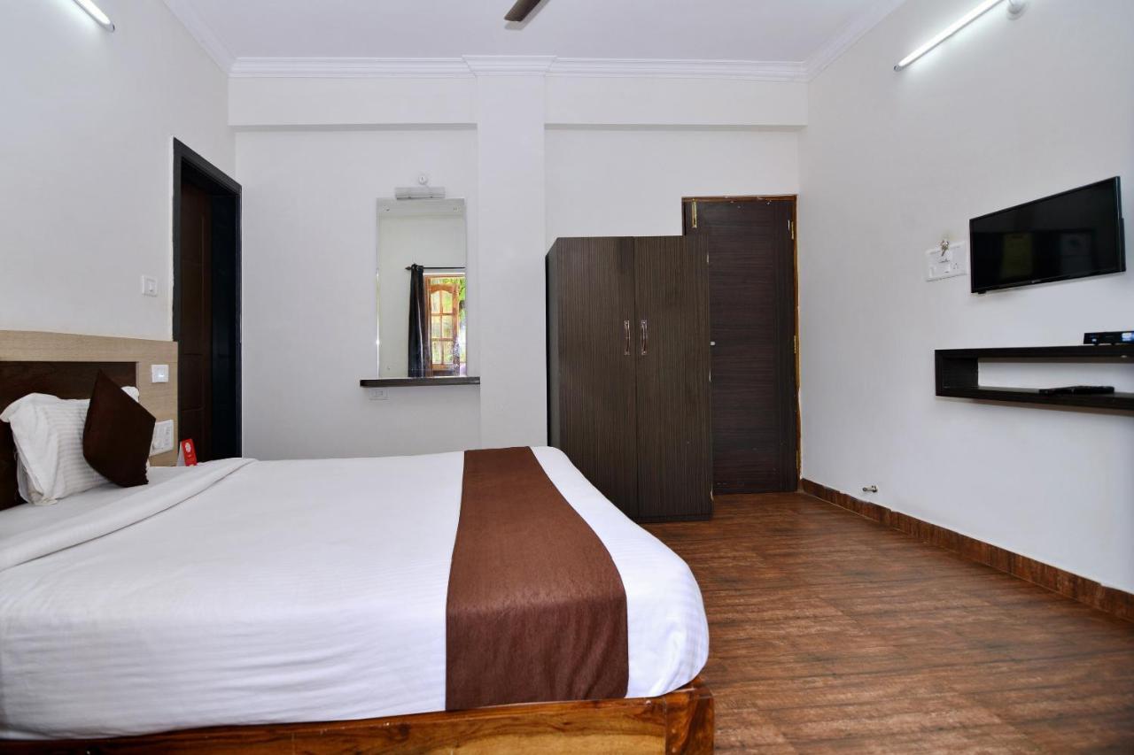 Oyo 10174 Kanta Guest House Baga Exterior foto