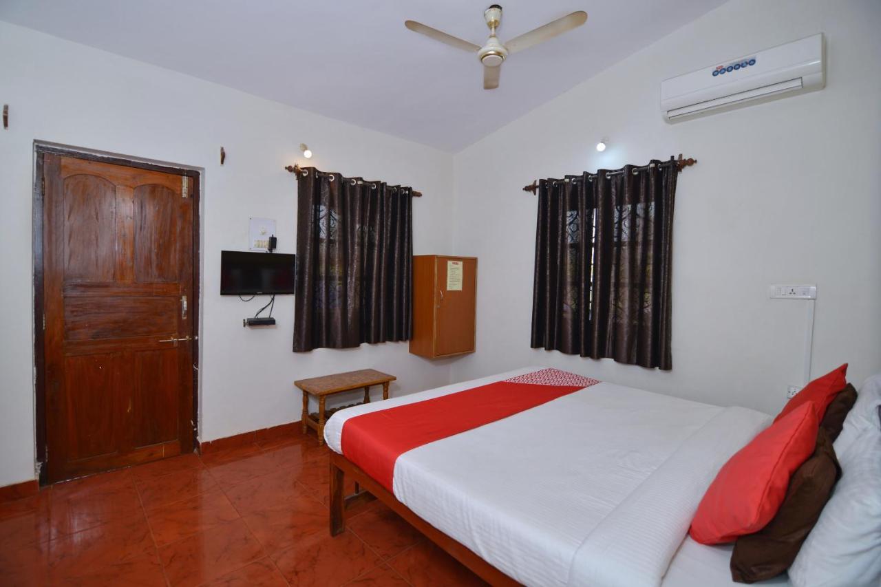 Oyo 10174 Kanta Guest House Baga Exterior foto