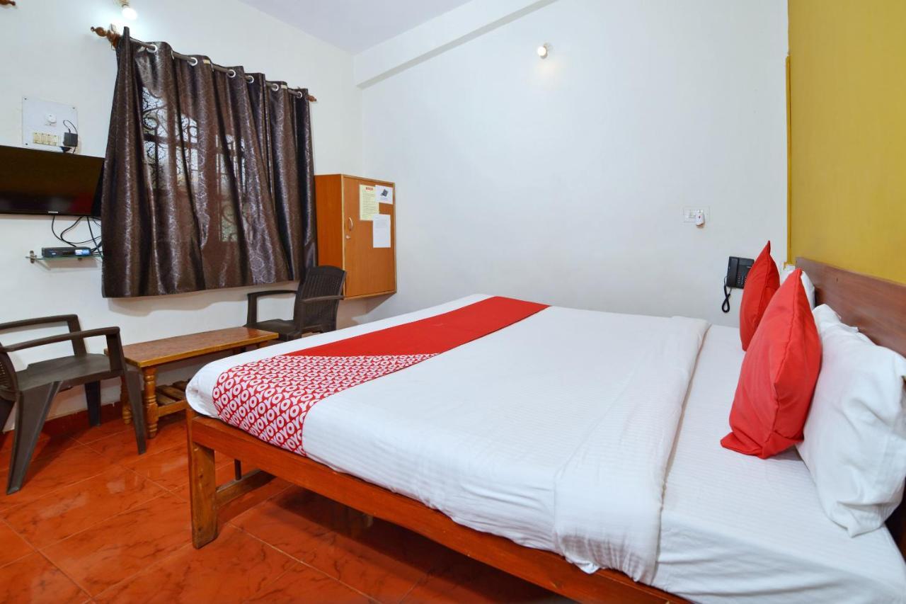 Oyo 10174 Kanta Guest House Baga Exterior foto
